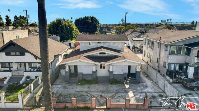 856 W 47th Street, Los Angeles, CA 90037