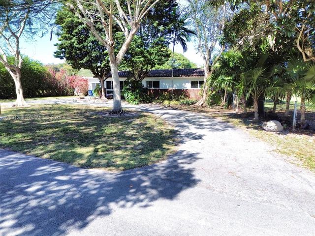 11341 SW 93rd Street 11341, Miami, FL 33176