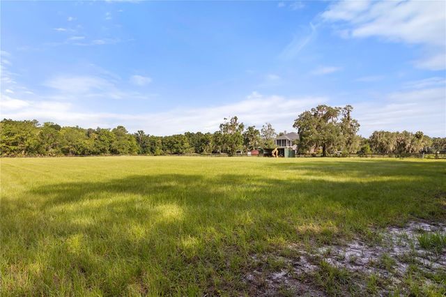 32839 WEBBS WAY, Sorrento, FL 32776