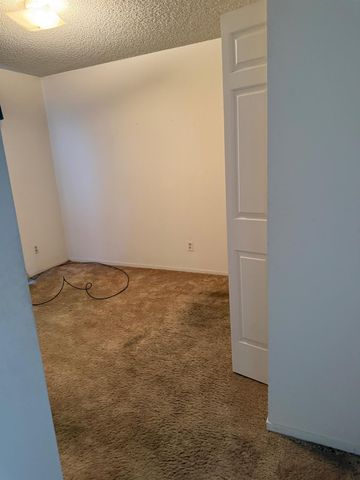 1448 Plymouth Rock Way, Clovis, CA 93612