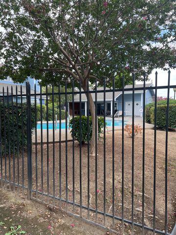 1448 Plymouth Rock Way, Clovis, CA 93612
