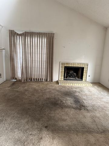 1448 Plymouth Rock Way, Clovis, CA 93612