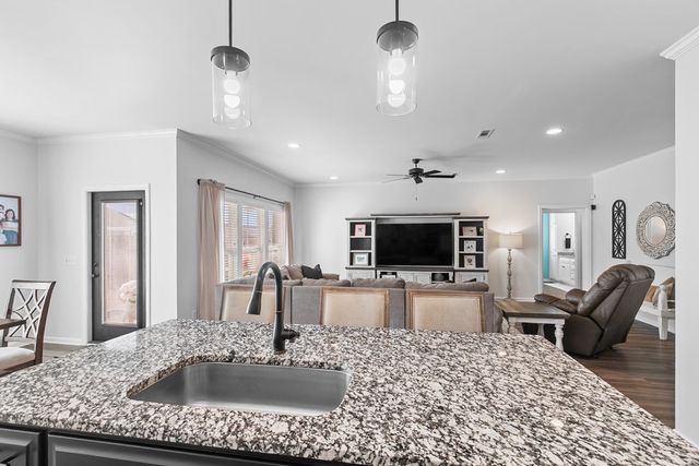 265 Magnolia Lane, Newton, AL 36352