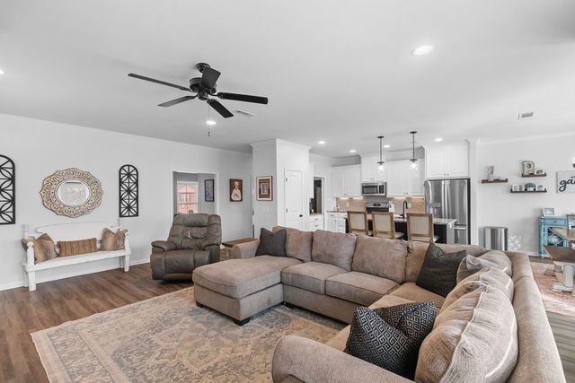 265 Magnolia Lane, Newton, AL 36352