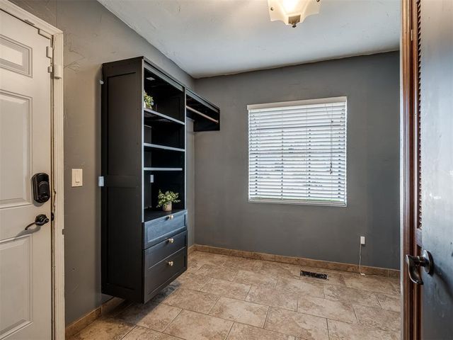 11613 Footmans Court, Yukon, OK 73099