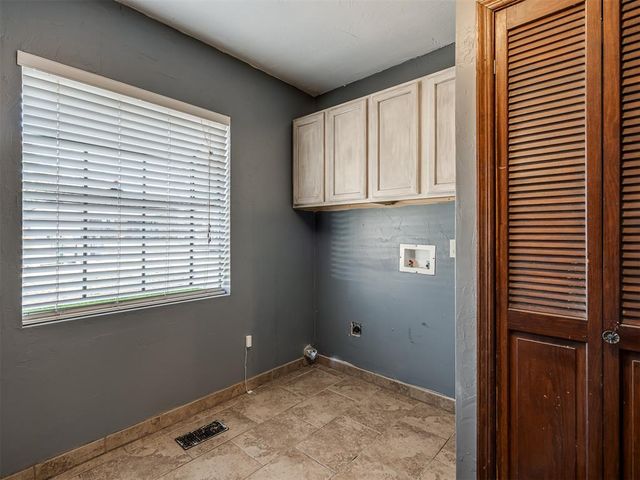 11613 Footmans Court, Yukon, OK 73099