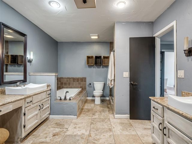 11613 Footmans Court, Yukon, OK 73099