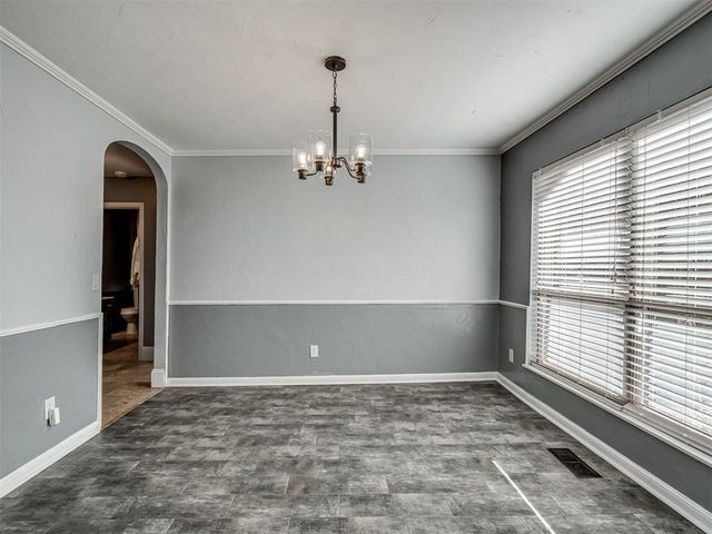 11613 Footmans Court, Yukon, OK 73099