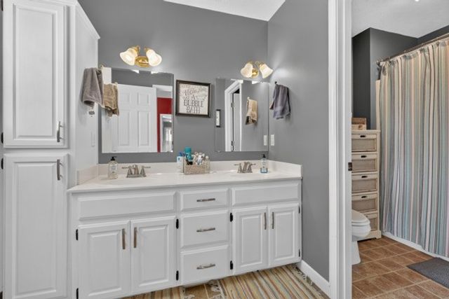 2318 Dobbins Pike, Portland, TN 37148