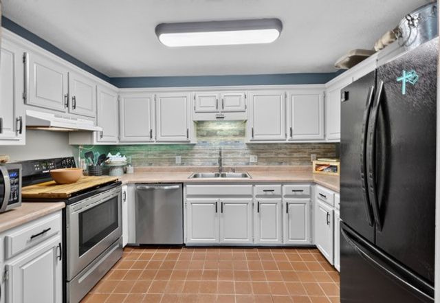 2318 Dobbins Pike, Portland, TN 37148