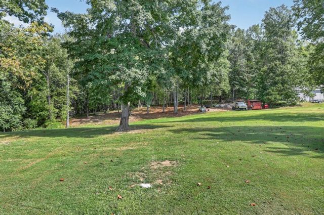 2318 Dobbins Pike, Portland, TN 37148