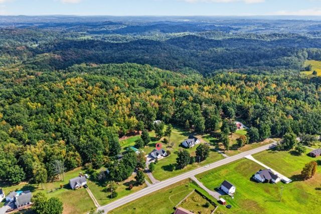 2318 Dobbins Pike, Portland, TN 37148