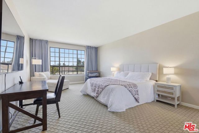 1457 Reeves Street 301, Los Angeles, CA 90035