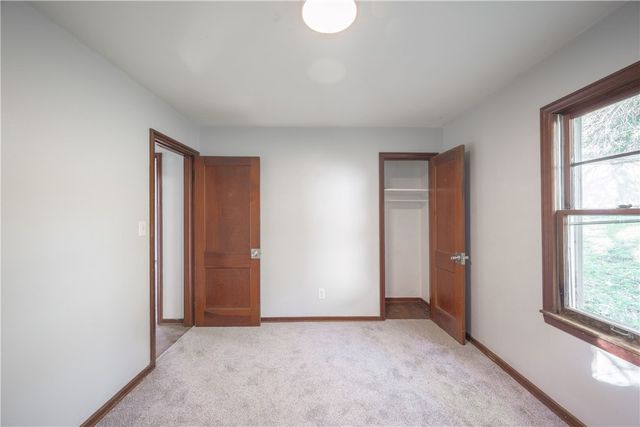 421 S Lincoln Street, Neosho, MO 64850