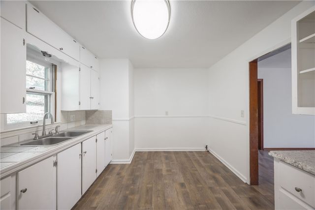 421 S Lincoln Street, Neosho, MO 64850