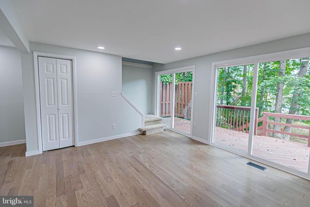 459 LAND OR, Ruther Glen, VA 22546