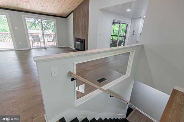 459 LAND OR, Ruther Glen, VA 22546