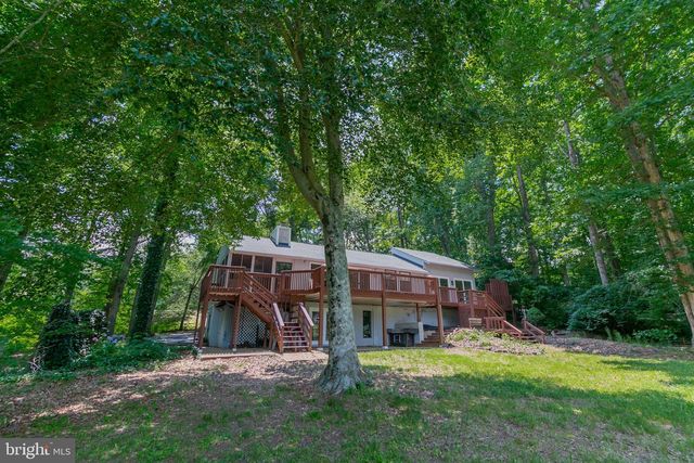 459 LAND OR, Ruther Glen, VA 22546