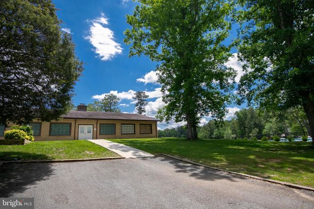 459 LAND OR, Ruther Glen, VA 22546