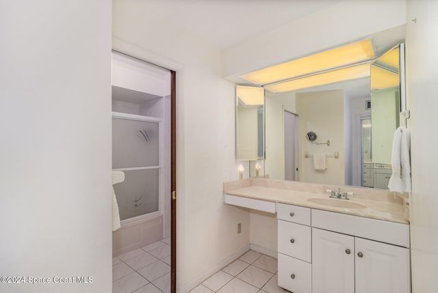 2160 N Hwy A1a 302, Indialantic, FL 32903