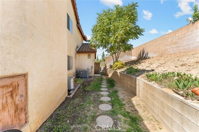 6769 N Chason Way, San Bernardino, CA 92407