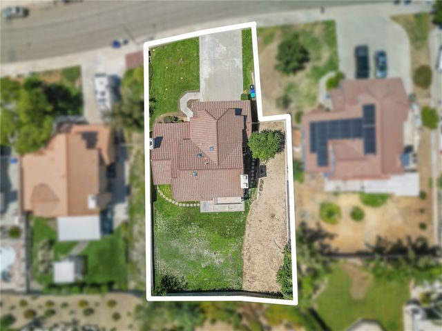 6769 N Chason Way, San Bernardino, CA 92407
