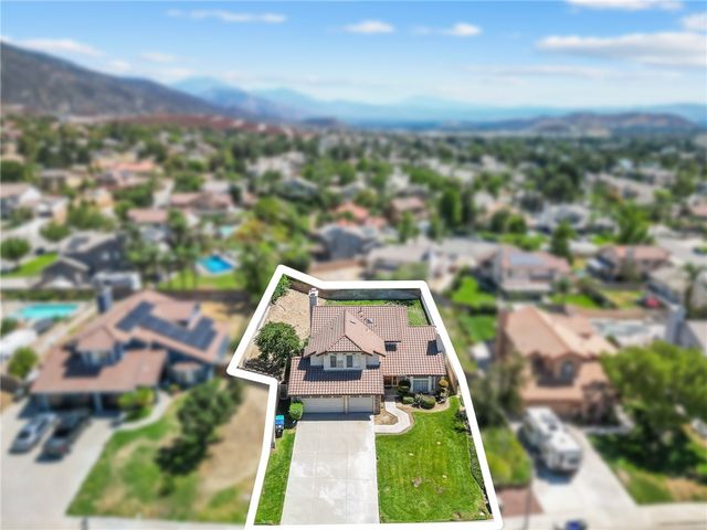 6769 N Chason Way, San Bernardino, CA 92407