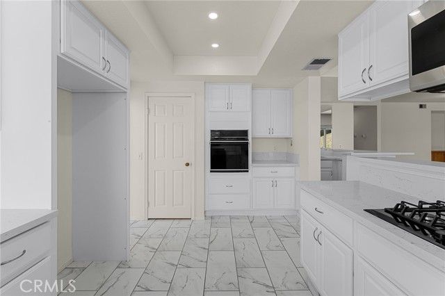 6769 N Chason Way, San Bernardino, CA 92407