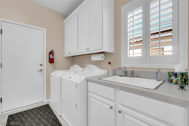 1668 Sebring Hills Drive, Henderson, NV 89052