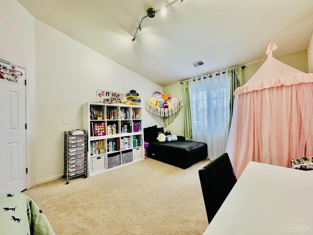 12021 Carrington Lane, Loveland, OH 45140