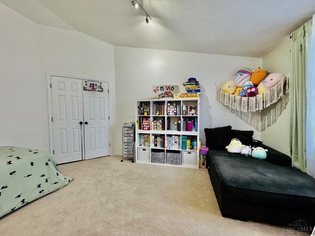 12021 Carrington Lane, Loveland, OH 45140