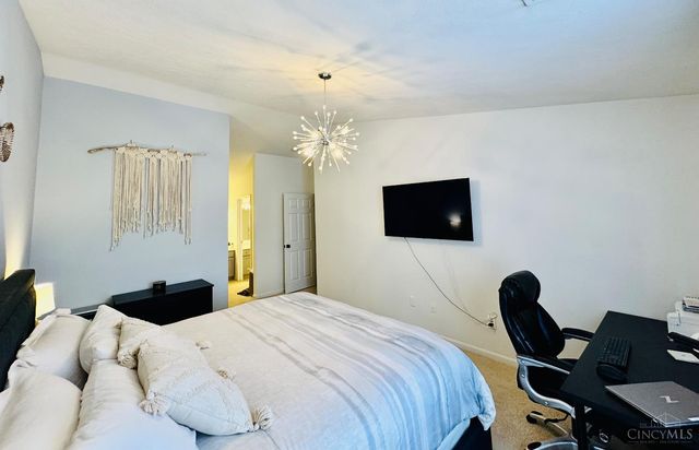 12021 Carrington Lane, Loveland, OH 45140