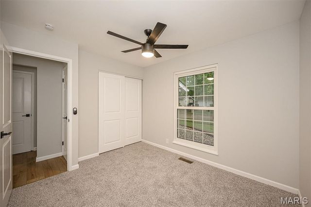 2111 Shoreham Drive, Florissant, MO 63033