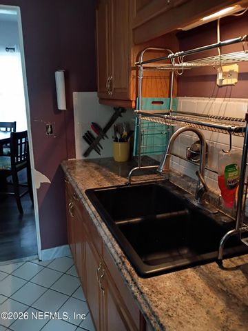 3664 MIMOSA Drive, Jacksonville, FL 32207