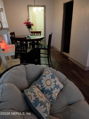 3664 MIMOSA Drive, Jacksonville, FL 32207