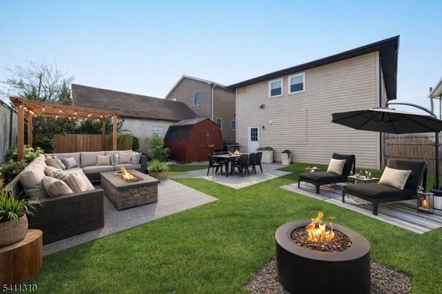 701 Mccandless Pl, Linden City, NJ 07036