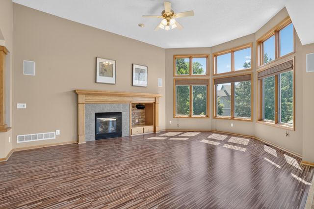 18897 Explorer Trail, Eden Prairie, MN 55347