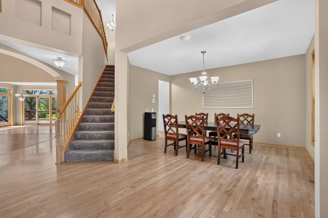18897 Explorer Trail, Eden Prairie, MN 55347