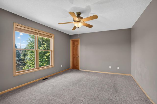 18897 Explorer Trail, Eden Prairie, MN 55347