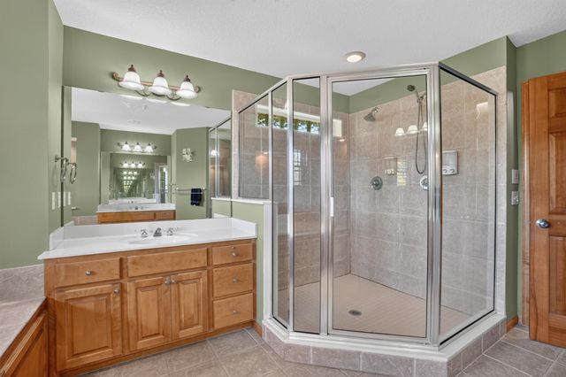 18897 Explorer Trail, Eden Prairie, MN 55347