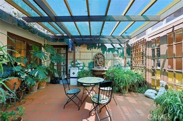 2393 Allen Avenue, Altadena, CA 91001