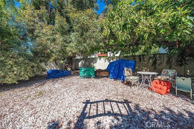 2393 Allen Avenue, Altadena, CA 91001