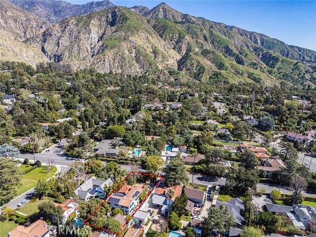 2393 Allen Avenue, Altadena, CA 91001