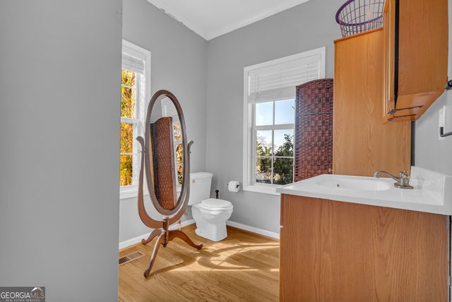 100 Forest Avenue, Toccoa, GA 30577