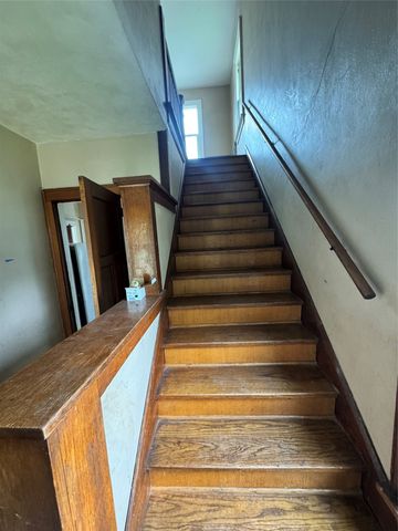 1600 E 13th Street, Des Moines, IA 50316