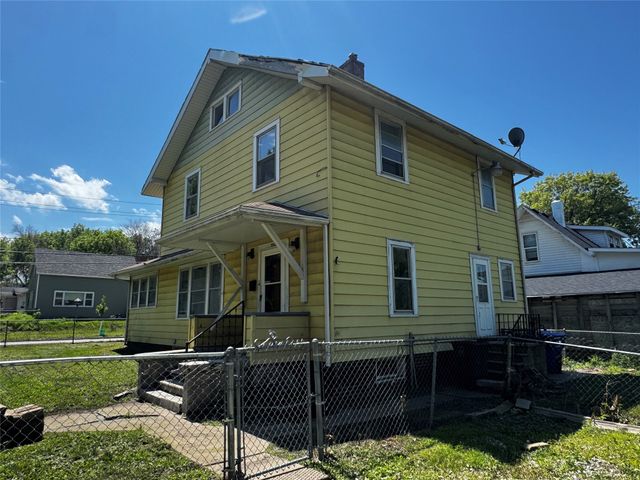 1600 E 13th Street, Des Moines, IA 50316