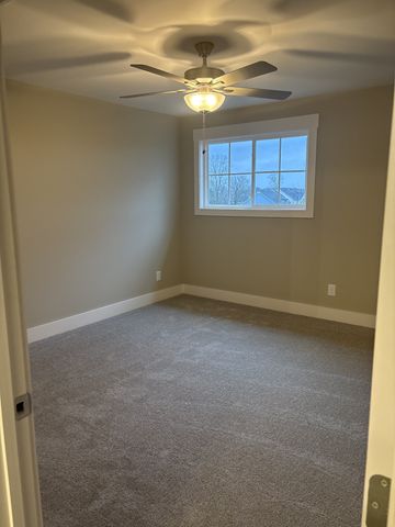 920 Licinius Ln, Murfreesboro, TN 37128