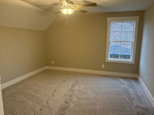 920 Licinius Ln, Murfreesboro, TN 37128