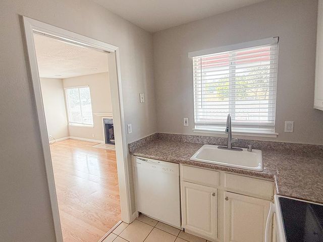 84 Rancho Drive H, San Jose, CA 95111