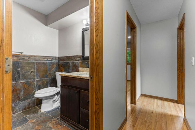 8460 Westbend Road, Golden Valley, MN 55427